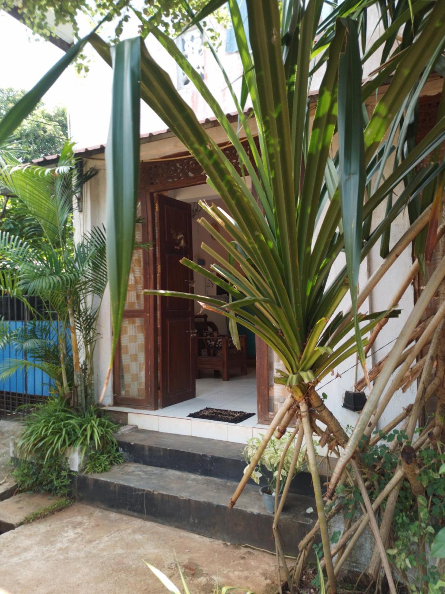 Lucky Holiday Home Anuradhapura Exterior foto